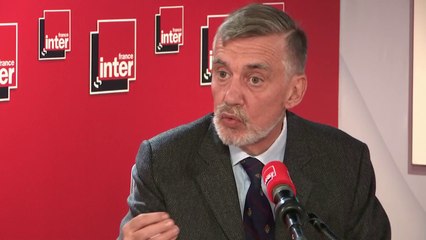 François Sureau, avocat et écrivain, dénonce une "organisation sociale et collective de la peur", contre la "société de l'aventure"