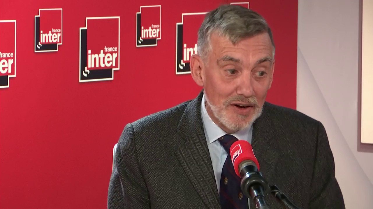 François Sureau, avocat et écrivain :  "Je pense qu'Emmanuel Macron en a assez du 'colonel Ronchon', je vais essayer de me rajeunir (...) Au fond je suis prêt à me satisfaire qu'il y ait encore un débat"