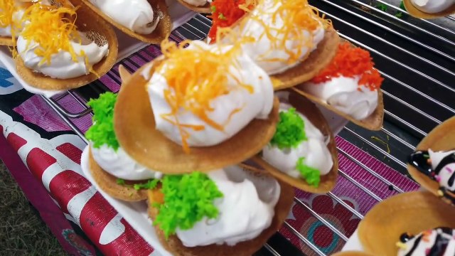 Thai Crispy Pancake Kanom Buang