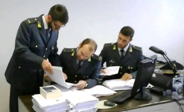 Pordenone - Ruba soldi ad anziana e figlio disabile: denunciata badante (24.09.19)