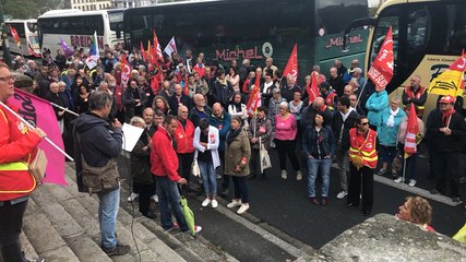300 personnes manifestent contre la réforme des retraites