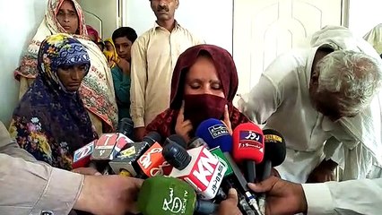 مسلح افراد ایم اے پاس خاتون کی تعلیمی ڈگریاں لُوٹ کر اسکے بالوں پر ہیئر ری موونگ کریم لگا کر فرار