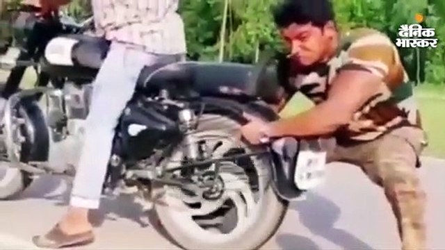 ट्रॉली को कंधे पर उठा ले जाता है पहलवान, डब्ल्यूडब्ल्यूएफ के रिंग में तिरंगा फहराने का सपना