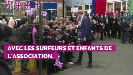 PHOTOS. Meghan Markle opte pour la veste en jean lors d'une sortie sur la plage de Monwabisi en Afrique du Sud