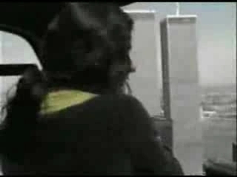 UFO Buzzes By the World Trade Centers