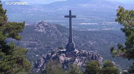 Spagna: la Corte Suprema approva lo spostamento della salma di Franco