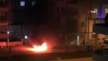 Şanlıurfa’da park halindeki otomobil alev alev yandı