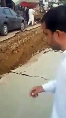 Pakistan’da feci deprem! Komşu ülkede hissedildi