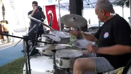 Mersin'deki bateristin rekor denemesi yarım kaldı