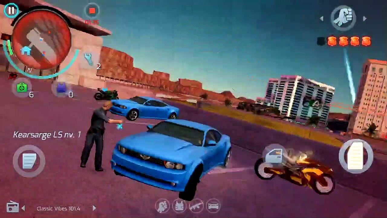 MotoCal y chica fantasma en Gangstar Vegas