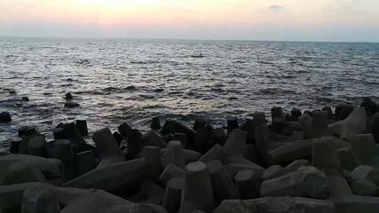 What&apos;s Better Summer Vacation Than Ras El Bar View