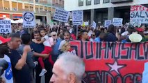 Salvini - Bandiere rosse, tamburi e “Bella Ciao” al grido di “Cosenza meticcia” e “Salvini muori” (24.09.19)