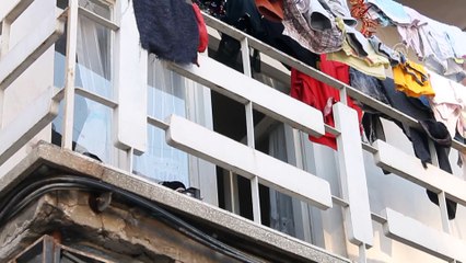 Balkondan düşen çocuk ağır yaralandı - DENİZLİ