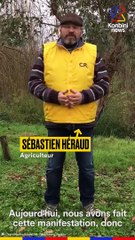 Des agriculteurs "se pendent" aux arbres devant leur préfecture