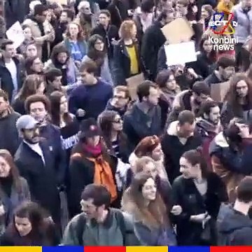 En direct de la Marche du siècle à Paris.