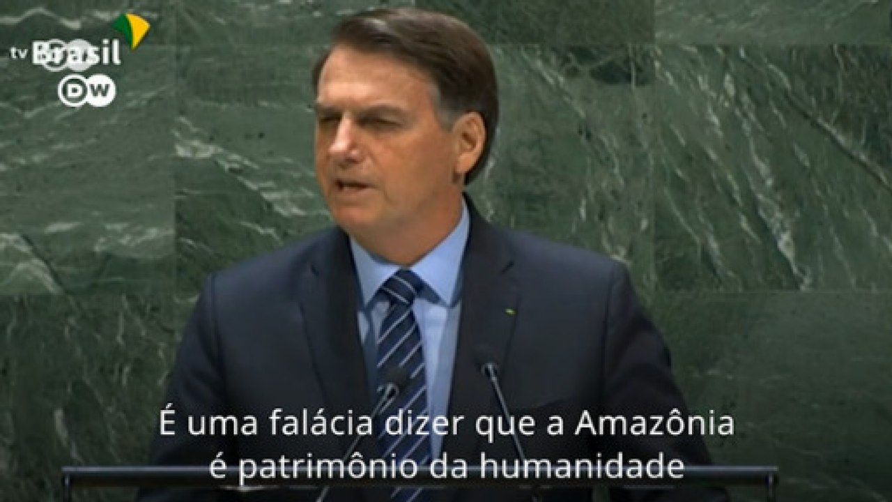 Bolsonaro prega soberania e dispara contra "mídia mentirosa"