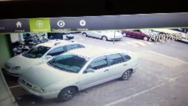 Proprietária pede ajuda para localizar bicicleta que foi furtada; câmera registrou o furto