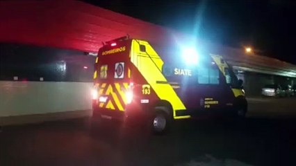 Homem sofre queda ao lado do Quartel dos Bombeiros e é socorrido