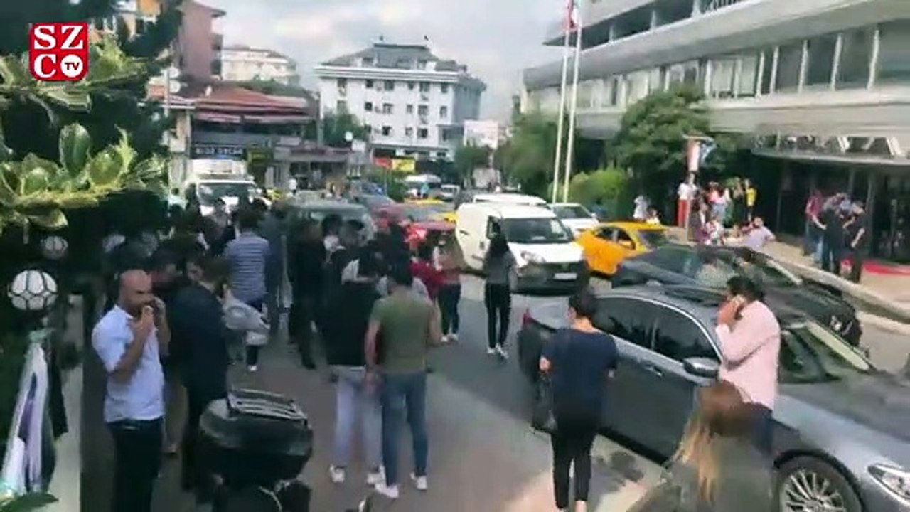 İstanbul deprem anından ilk görüntüler