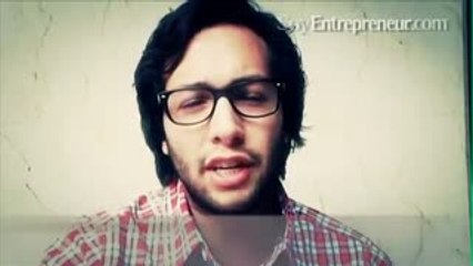 ¿Quién debe manejar las redes sociales?