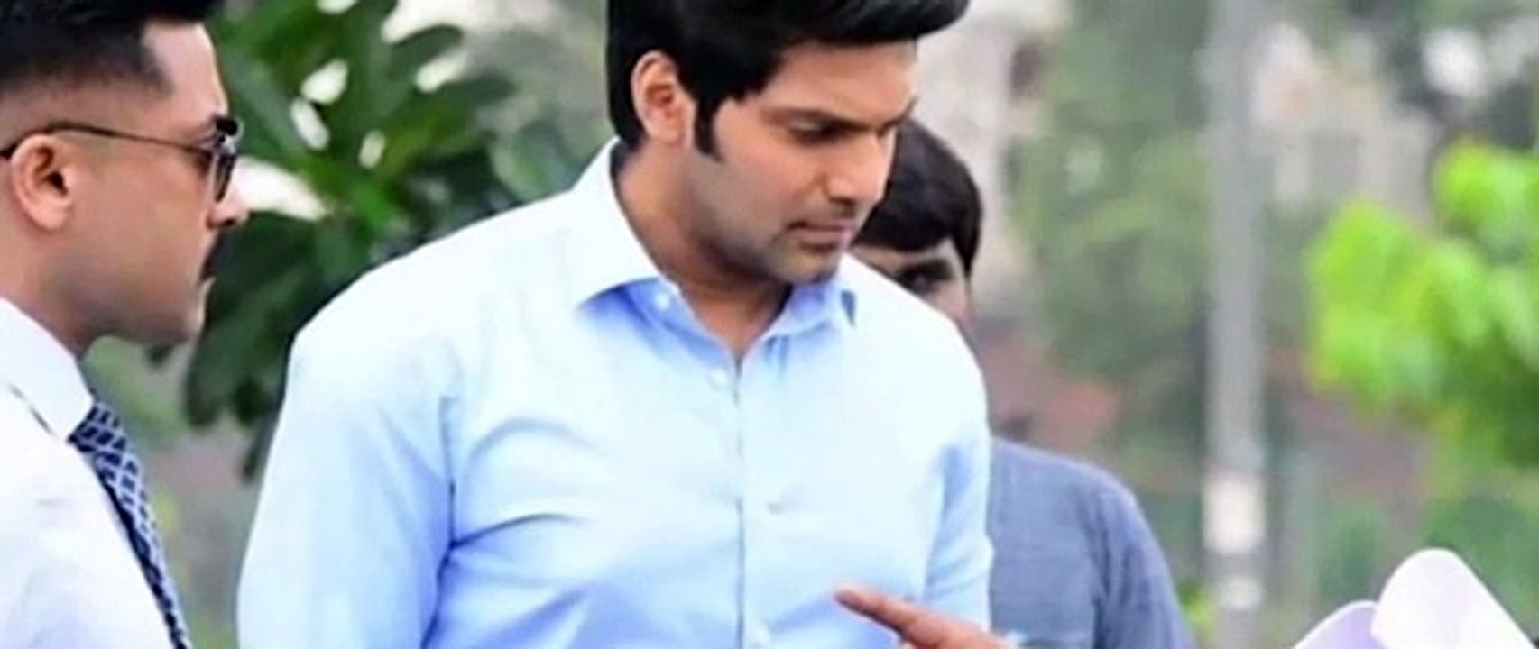 Vignesh Shivan Slams Online Reviewers For Surya's Kappan(Tamil)