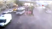 Polis servis aracına düzenlenen bombalı saldırı kamerada