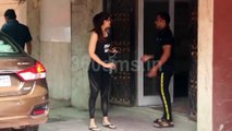 Sara Ali Khan and Daisy Shah Spotted At Pilates Gym Khar | Watch Video
