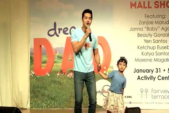 Zanjoe Marudo sings Kamusta Ka on Dream Dad Mall Show