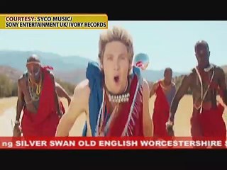 Fans ng One Direction, sinubaybayan ang grupo sa social media