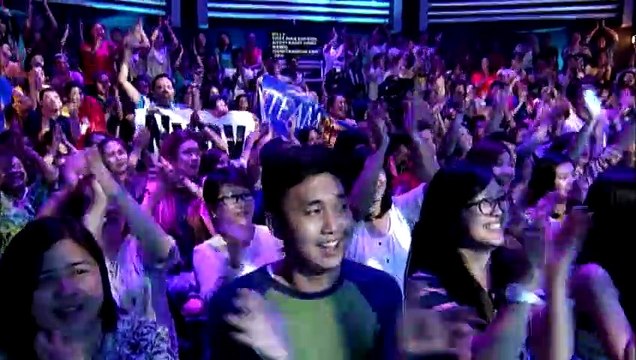 Your Face Sounds Familiar: Nyoy Volante as Luciano Pavarotti - La donna è mobile