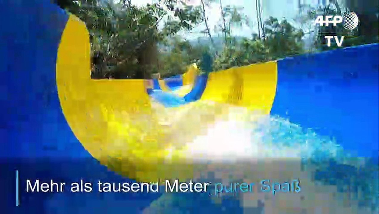 1111 Meter purer Spaß: Rekord-Wasserrutsche in Malaysia