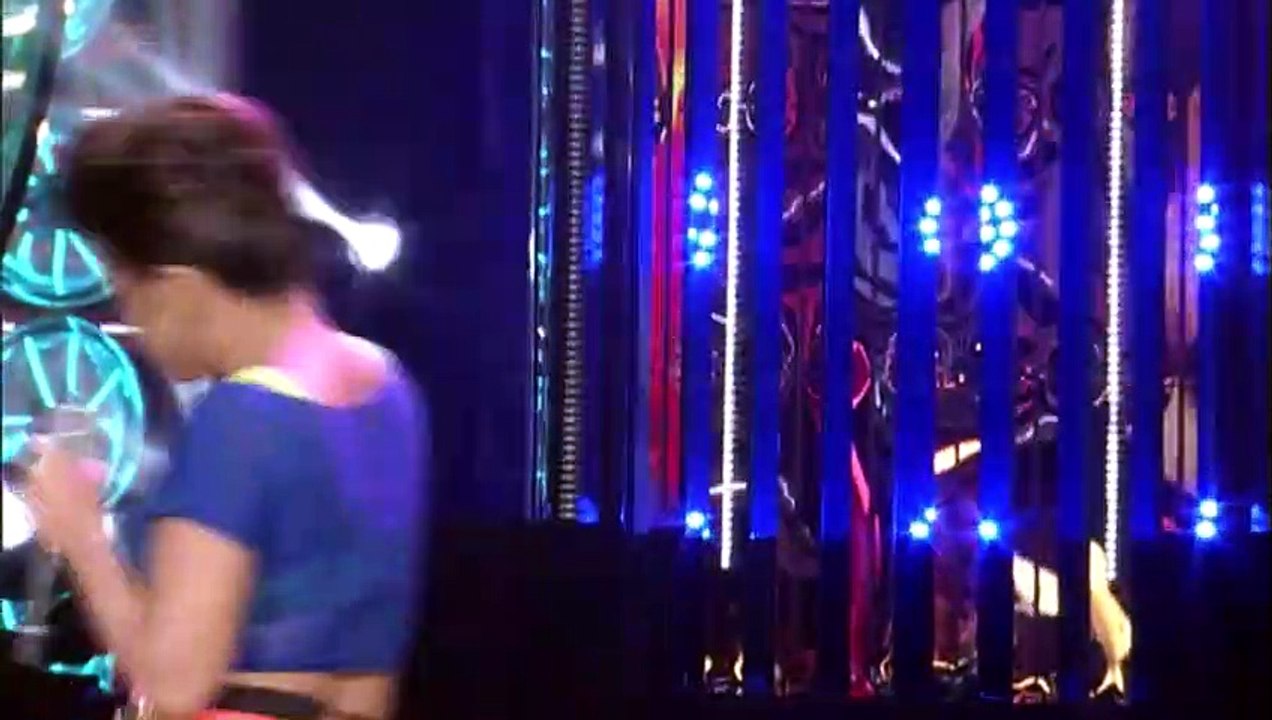 Your Face Sounds Familiar: Denise Laurel as Alicia Keys - ""Girl On Fire""