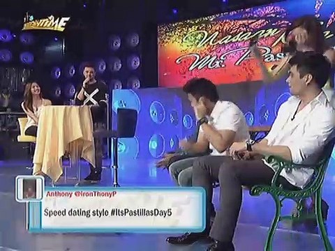 Jess, niyaya si Pastillas Girl na sumama sa MassKara Festival