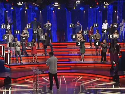 Lucky stars sing their favorite karaoke songs