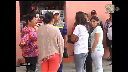 Pánico en exteriores de una unidad educativa durante una gresca con armas entre extranjeros en Quito