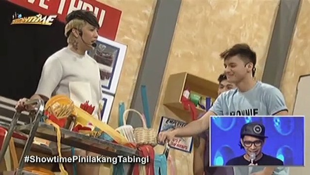 Vhong and Billy showdown with Hashtags Nikko and Ronnie