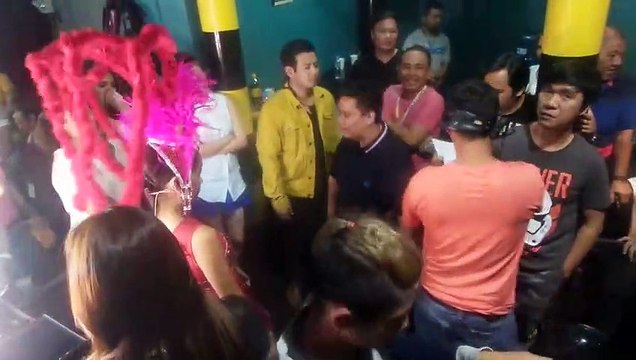 Eksklusibong pasilip sa backstage ng Banana Sundae ilang minuto bago magsimula ang show, silipin!