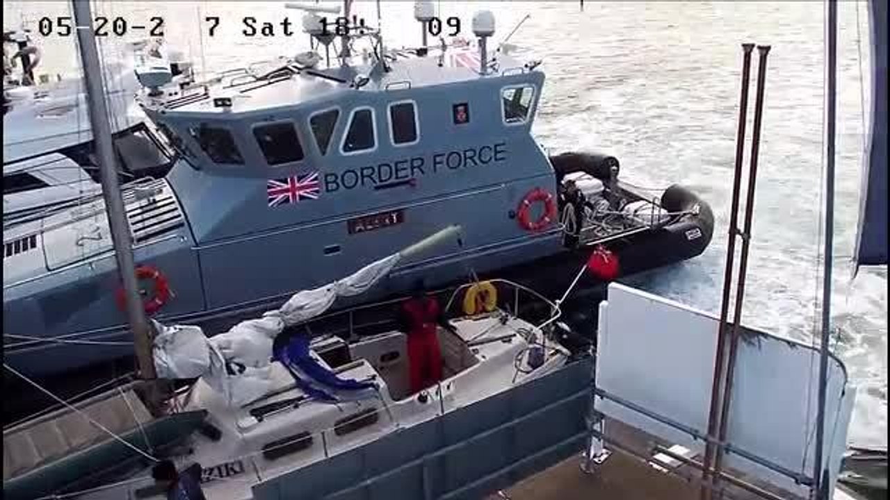Drug smugglers CCTV