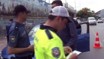 İstanbul’daki “Dumansız Araç” uygulamasında araçta sigara içtiği belirlenen sürücülere ceza yağdı