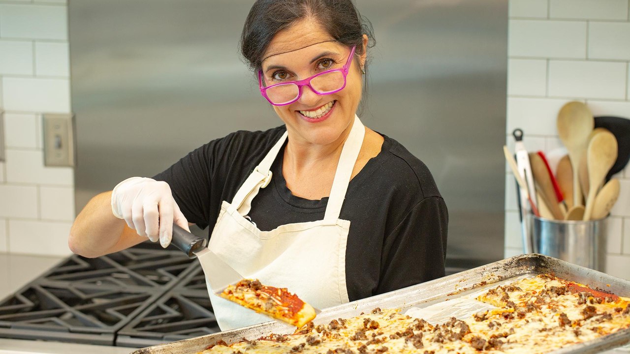 How to Make School Pizza