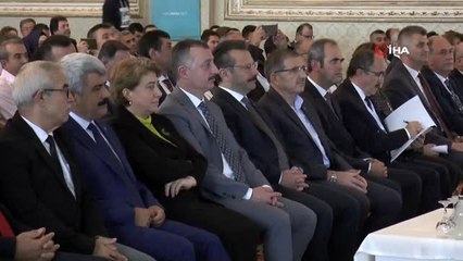 Deprem Sempozyumu'nda İstanbul'da yaşanan deprem hakkında rahatlatan açıklama