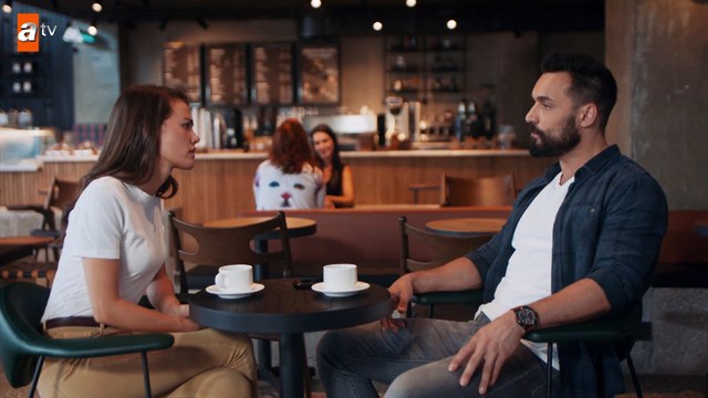 Hazan ve Ferhat’ın ilk buluşması! - Sen Anlat Karadeniz 57.Bölüm