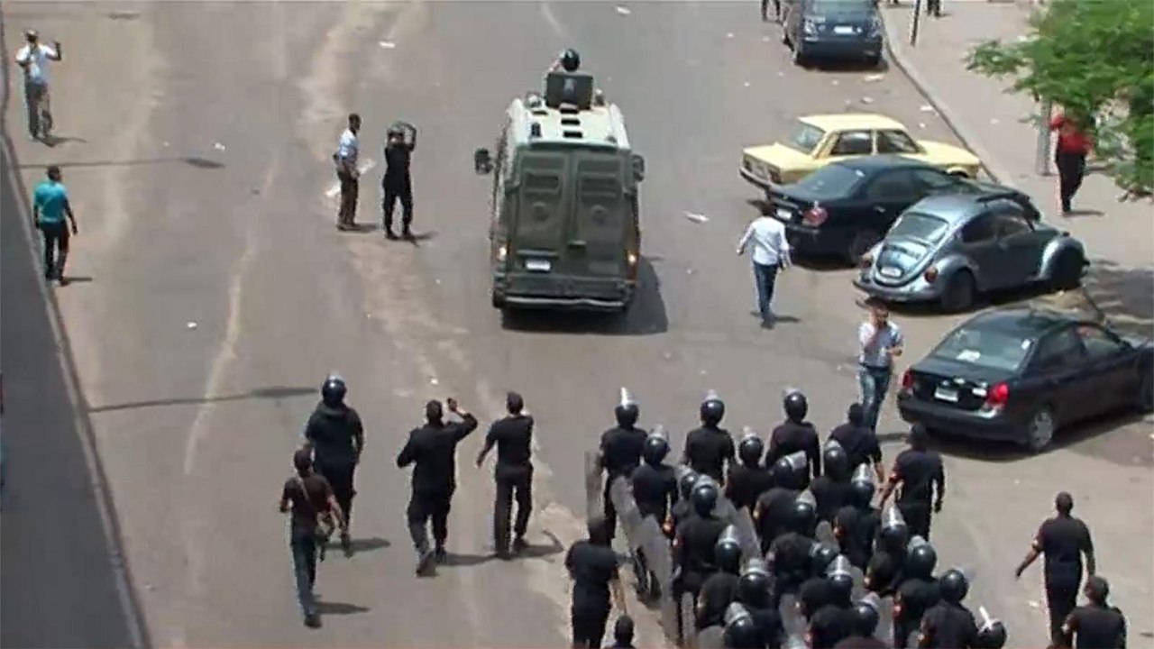 اعتقال نحو 1500 شخص.. هل يخشى النظام المصري مليونية الجمعة؟