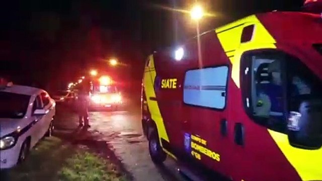 Forte batida envolve três veículos e deixa seis feridos na Avenida Piquiri