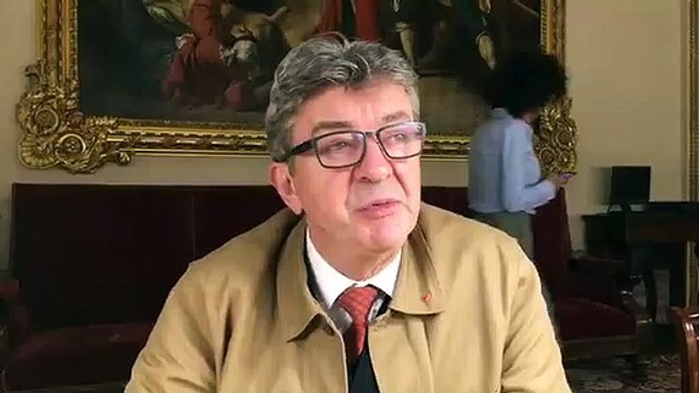 Jean-Luc Mélenchon demande aux militants de ne pas se présenter au siège du parti: On ne sait jamais ce que (les policiers) sont capables de vous faire