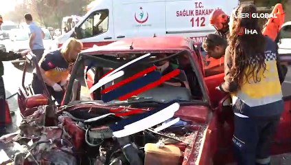 Bursa'da can pazarı... Temizlikçiler yola savruldu, sürücü sıkıştı