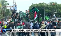 Massa Kembali Berujuk Rasa di Kantor DPRD Jawa Timur