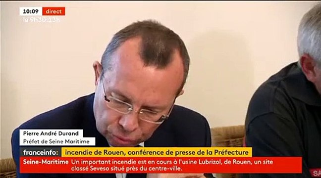 Incendie d'une usine à Rouen - Le prefet de Seine-Maritime: Il y a un risque possible de pollution de la Seine par débordement des bassins de rétention - VIDEO