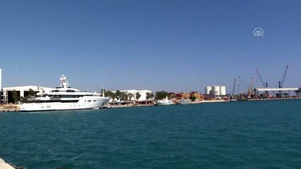 Antalya'da 19 yılda 428 lüks yat denizle buluştu