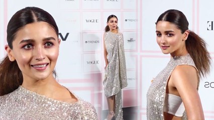 Alia Bhatt IGNORES Sara Ali Khan At Vogue Beauty Awards Show 2019